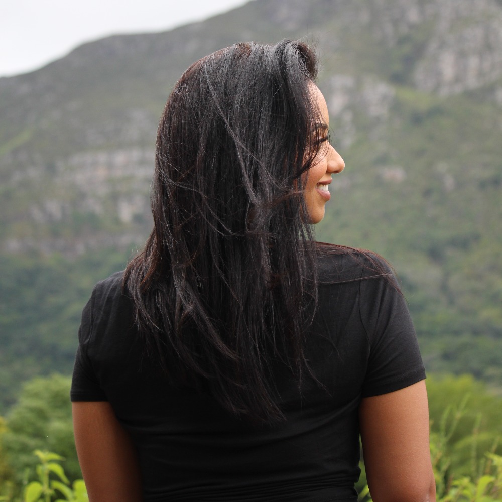 Meet your Posher, Alexandra